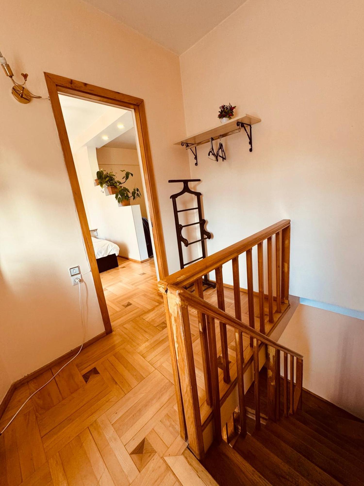 Sky Guest House Tiflis Dış mekan fotoğraf
