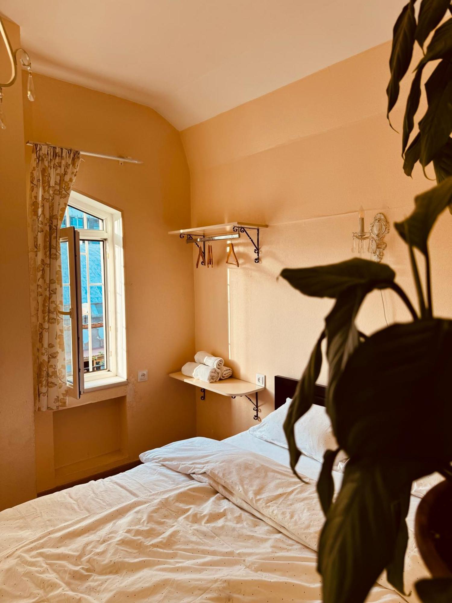 Sky Guest House Tiflis Dış mekan fotoğraf