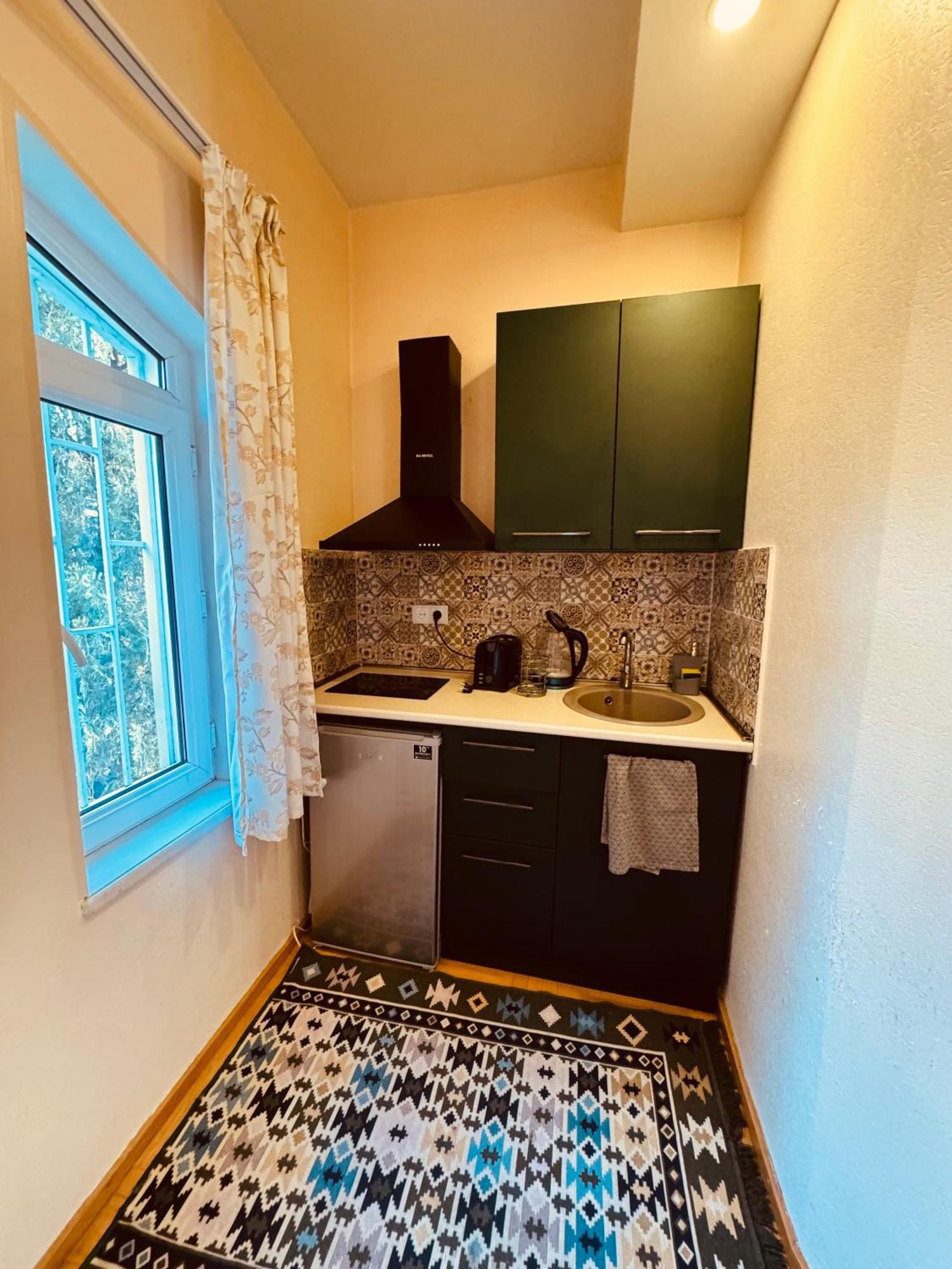 Sky Guest House Tiflis Dış mekan fotoğraf