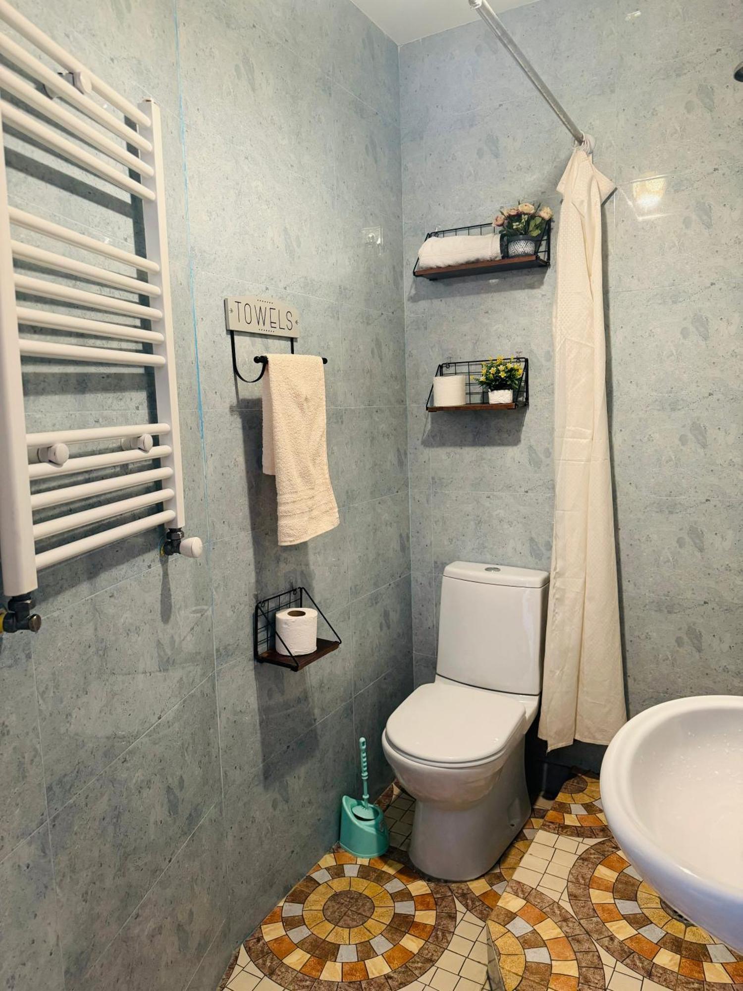Sky Guest House Tiflis Dış mekan fotoğraf