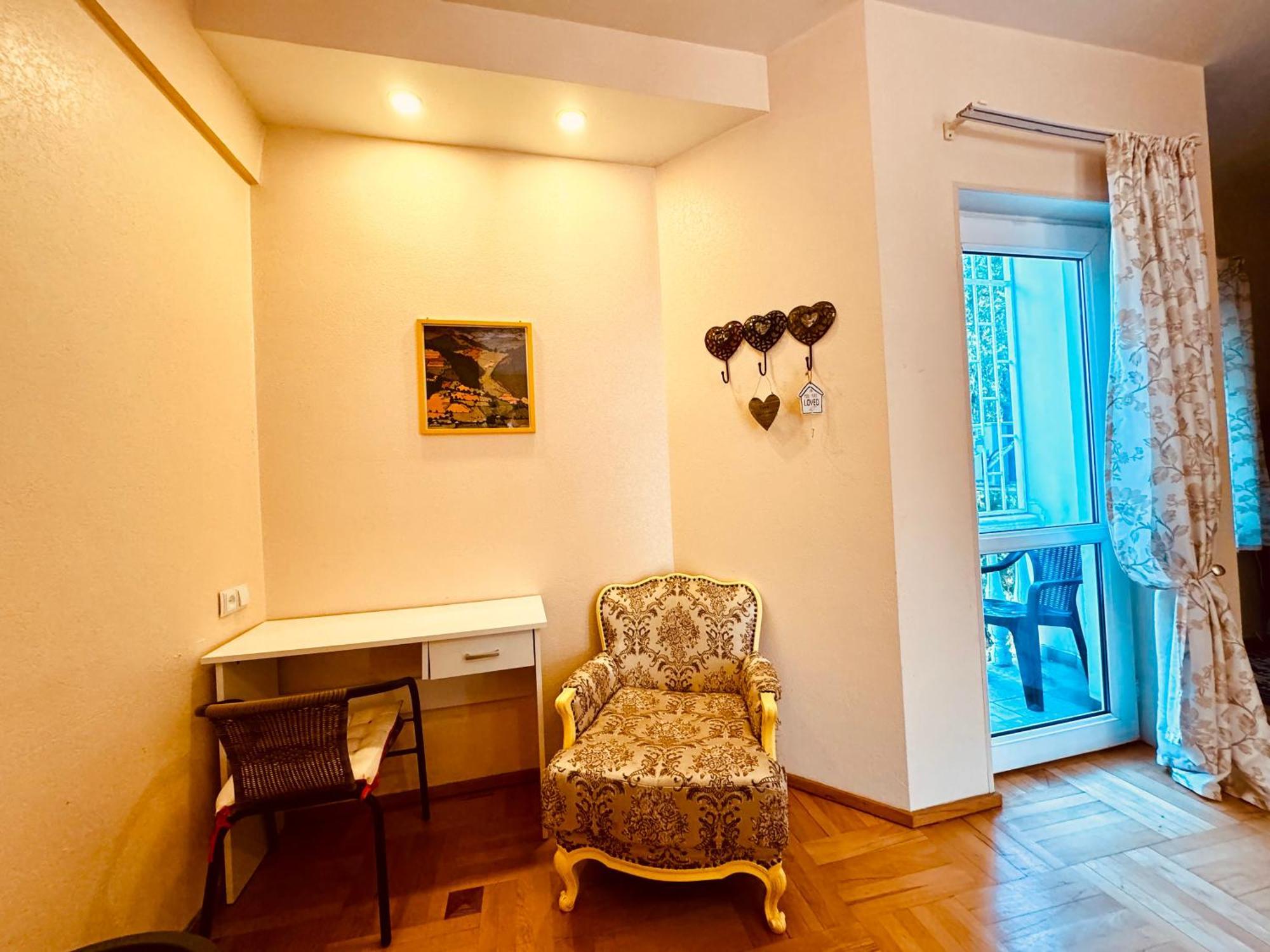 Sky Guest House Tiflis Dış mekan fotoğraf